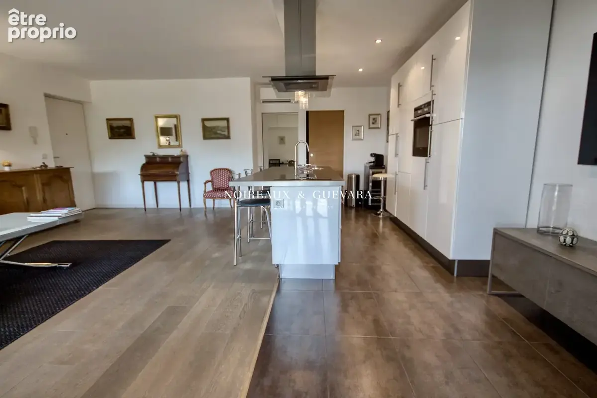 Appartement 2 pièces 71 m² à vendre à Le Cannet (06110) - photo 8