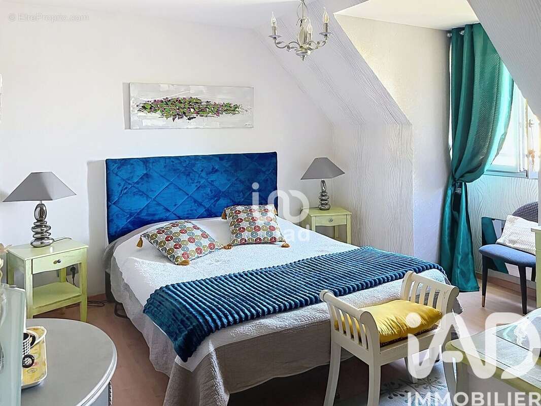 Maison 123 m² à Estreelles  - photo 4