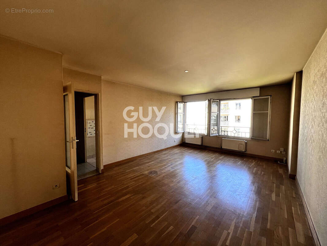 Appartement à LYON-4E