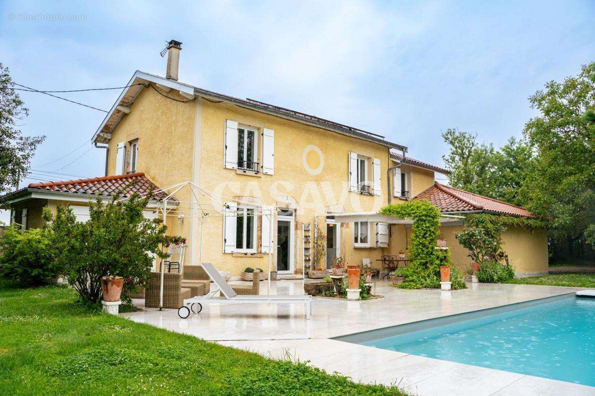Maison à HEYRIEUX
