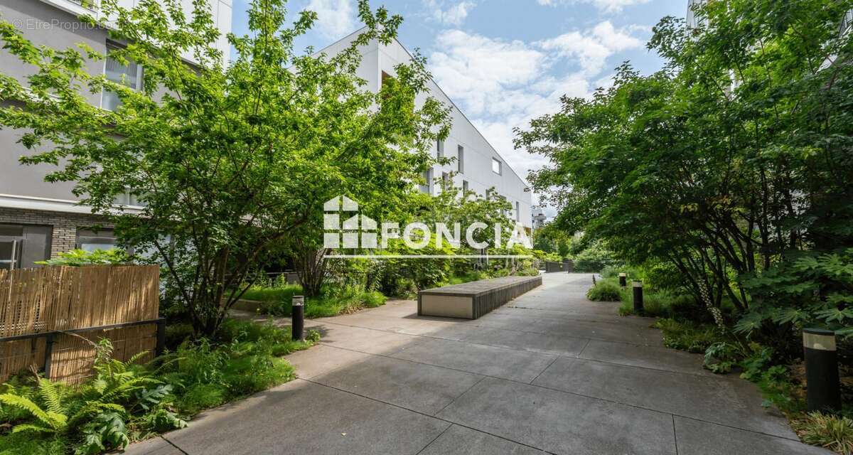 Appartement à GENNEVILLIERS