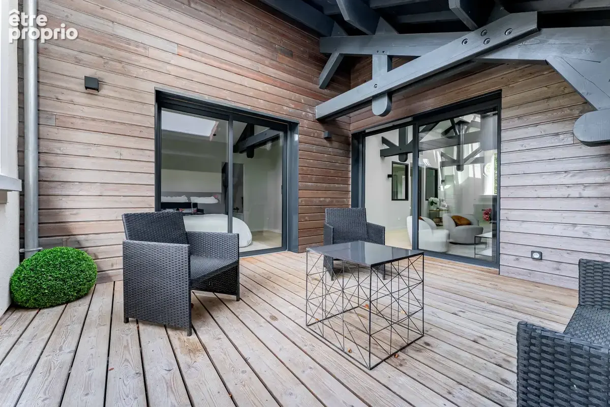Craponne Centre   Loft 4 pièces avec terrasse tropézienne - photo 3