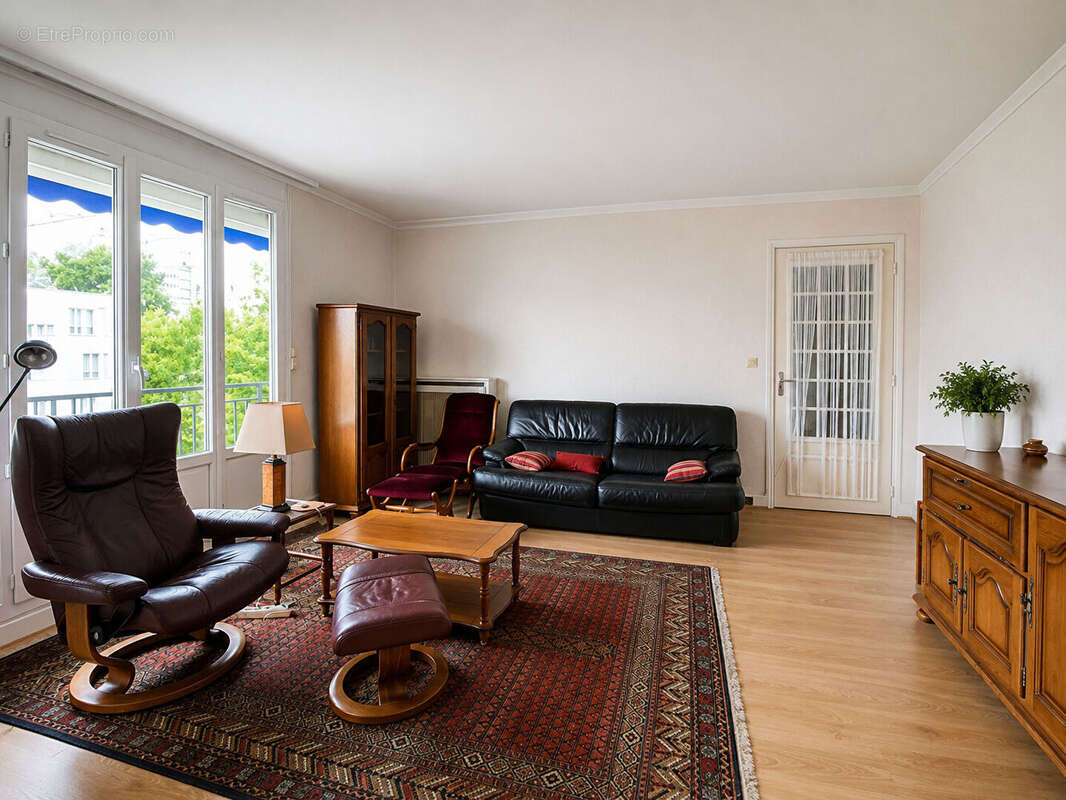Appartement à ROSNY-SOUS-BOIS