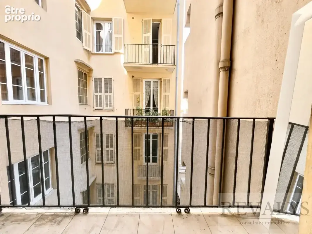 Alpes maritimes (06) - nice centre ville gambetta  proche liberation - a vendre apparteement 3/4 pieces en etage eleve traversan - photo 6