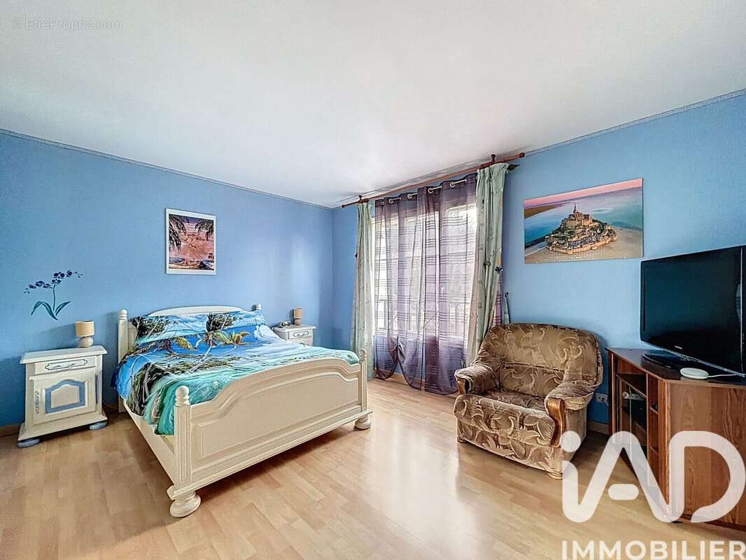 Photo 8 - Maison à SAINT-PIERRE-DU-PERRAY