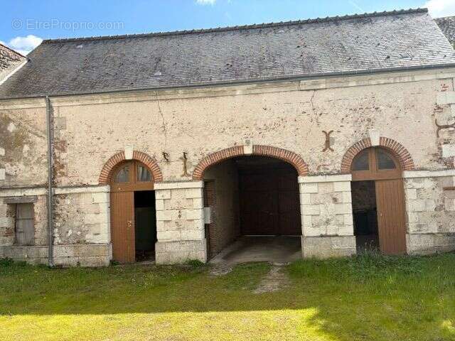 Immeuble de caractère en plein cœur de Romorantin-Lanthenay - photo 3