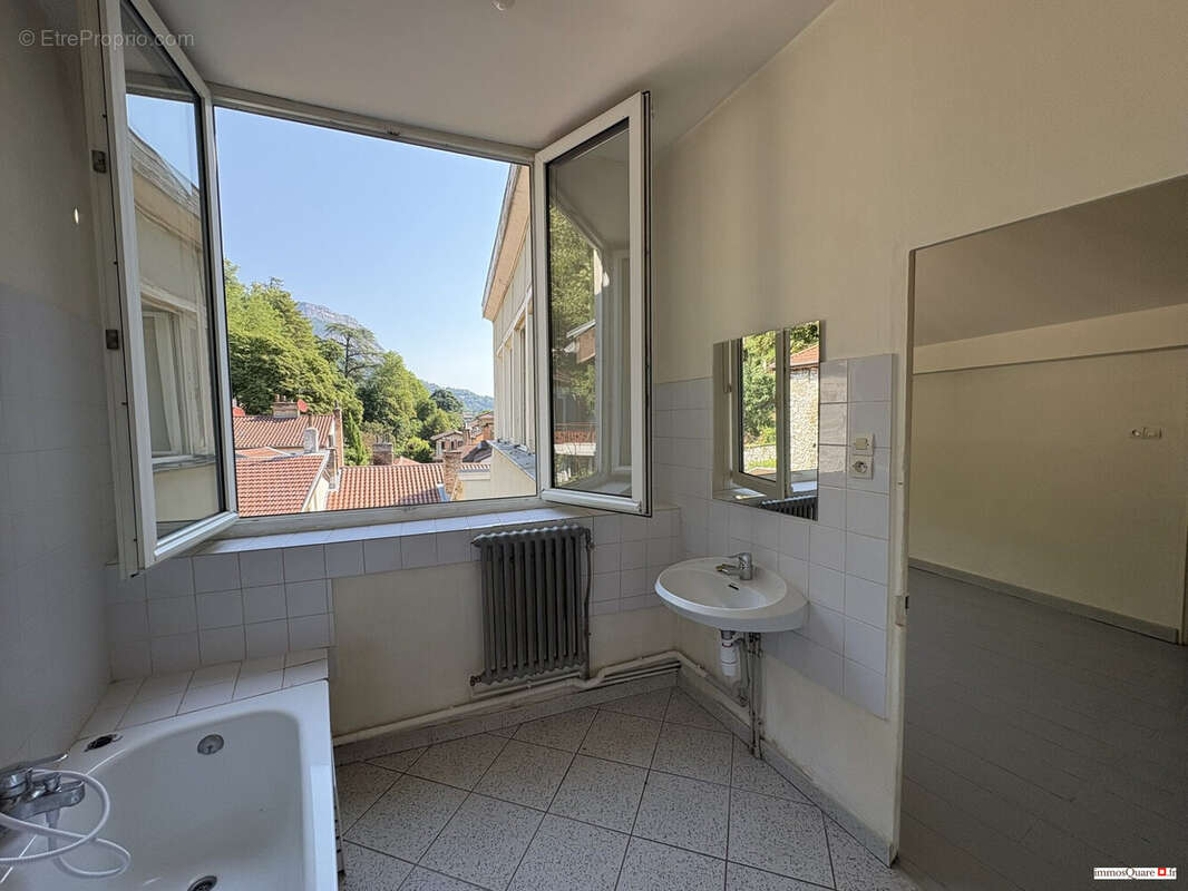 Appartement 54 m² à Grenoble  - photo 6