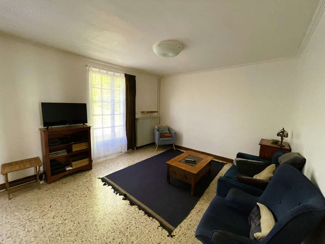 Maison à BARJOUVILLE