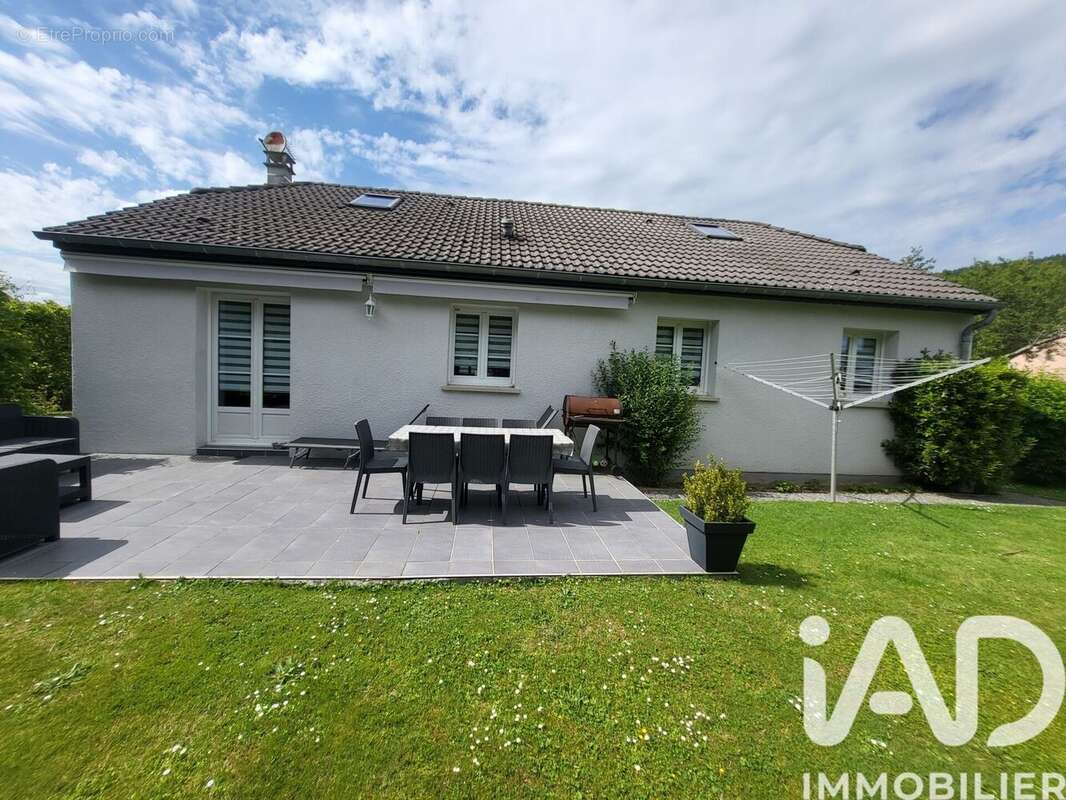 Photo 2 - Maison à NEUFMANIL
