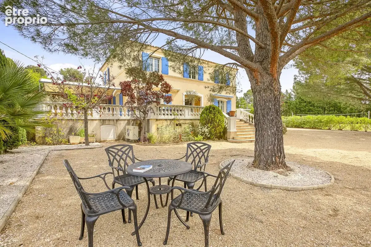 Proche Lorgues - Magnifique propriété de 218 m² + Appartement indépendant -Terrain de 8000m² - photo 14