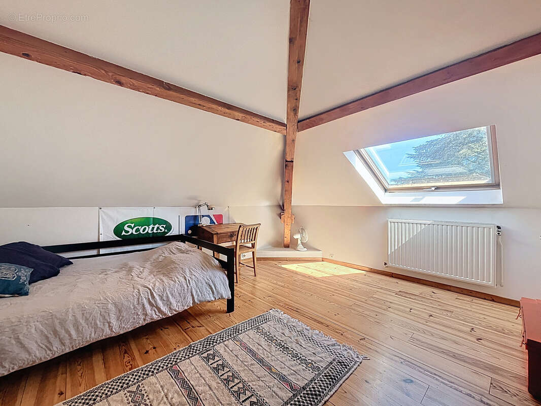 Maison à FRANCHEVILLE