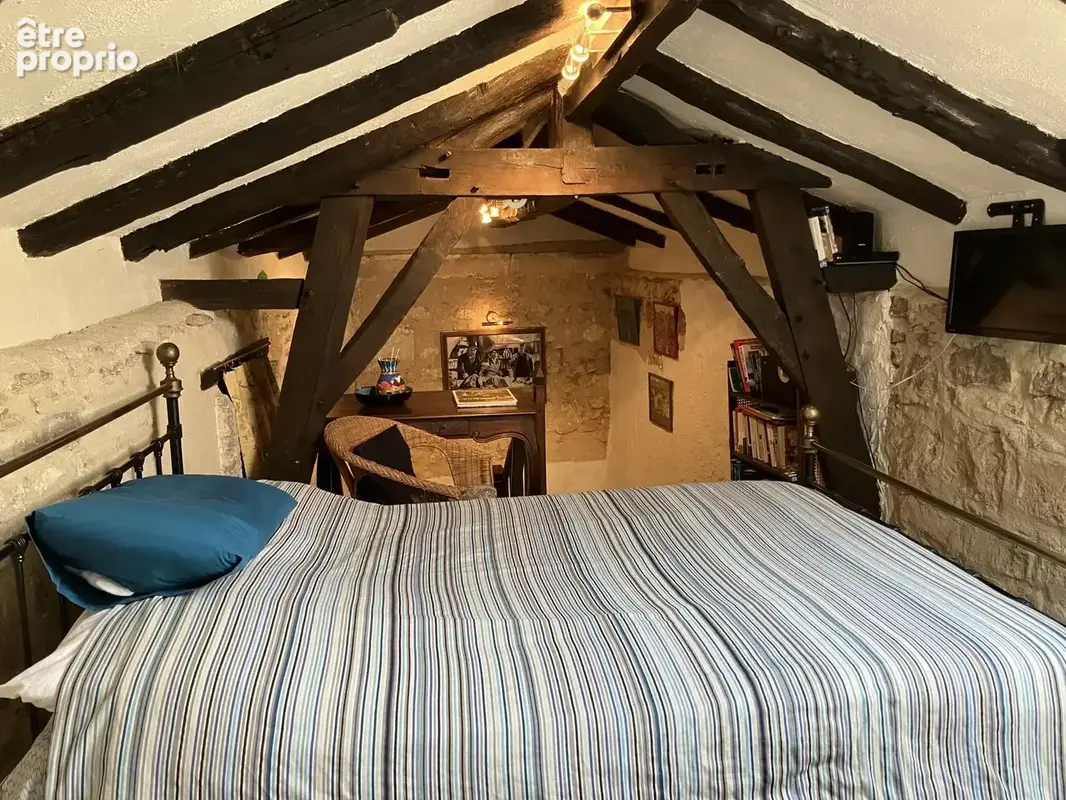 Maison en pierre avec 3 chambres et beaucoup de cachet - photo 14
