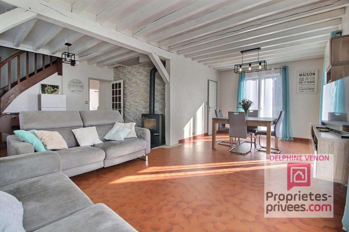 Maison à VITRY-AUX-LOGES