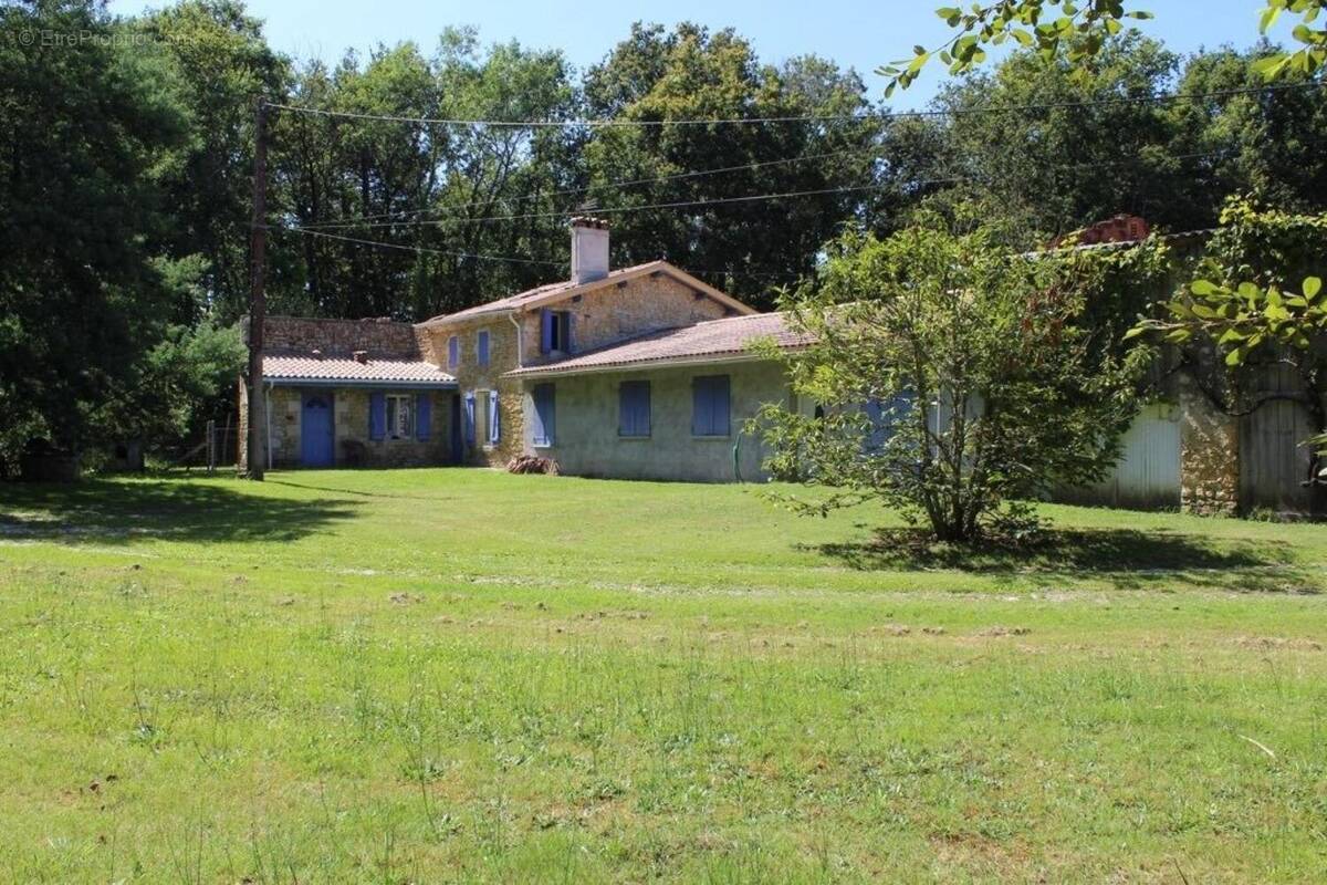 Photo 1 - Maison à GAILLAN-EN-MEDOC