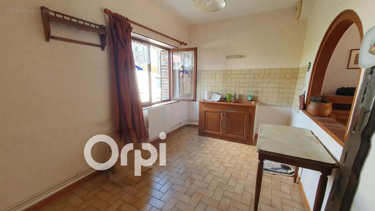 Maison à SAINT-HILAIRE-LES-ANDRESIS