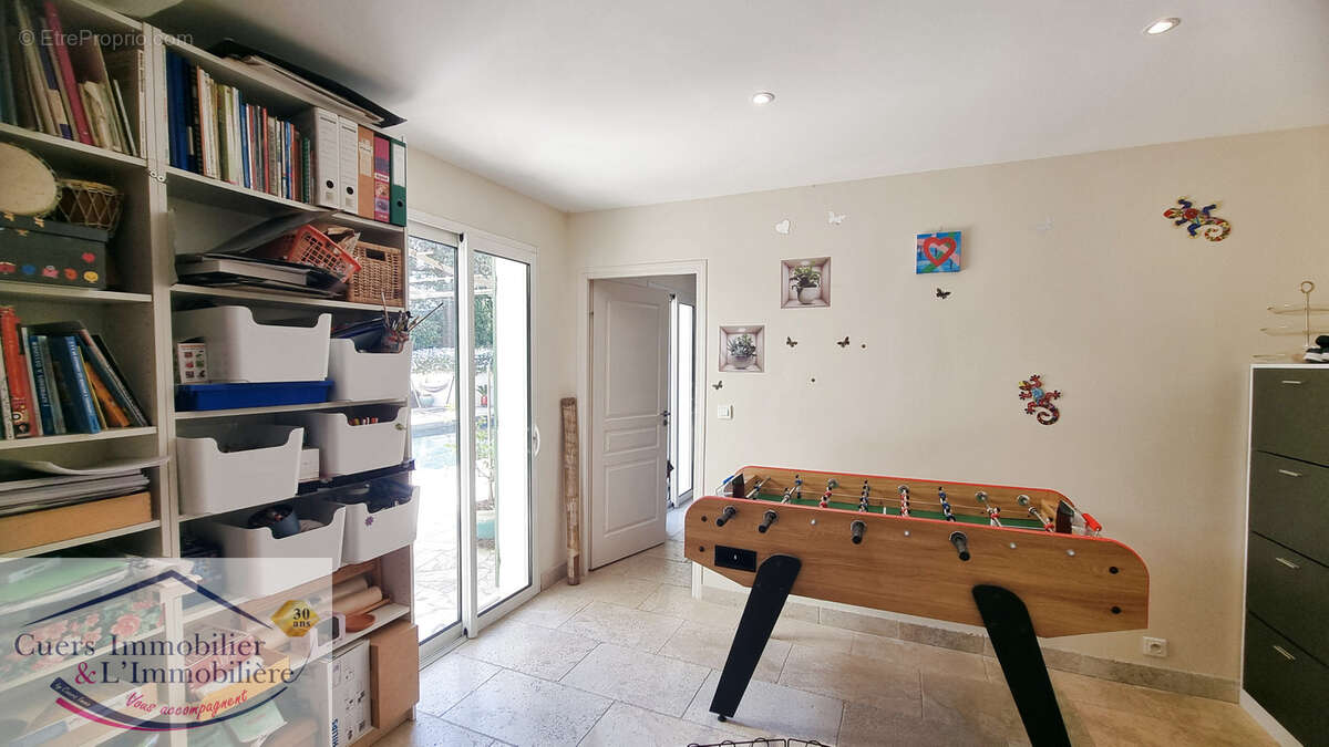 Maison à SOLLIES-PONT
