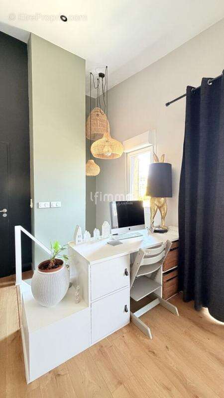 Appartement T4 duplex 2 terrasses de 37 m² et garage fermé - photo 17
