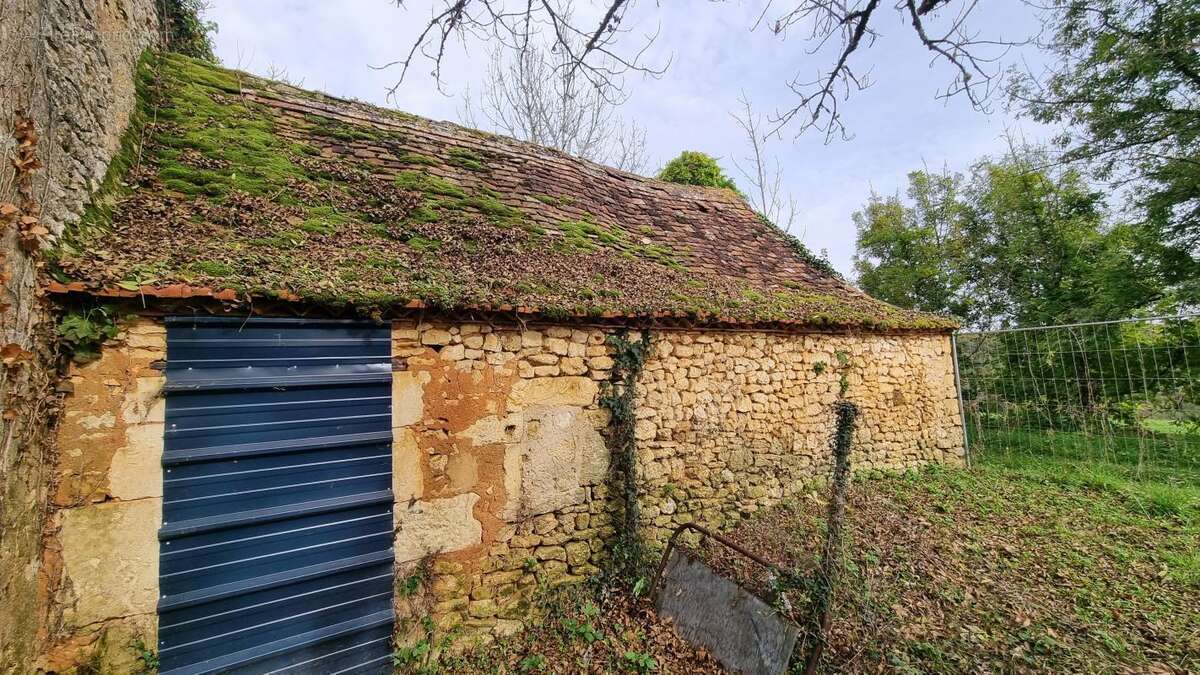 Maison à SAINT-FELIX-DE-VILLADEIX
