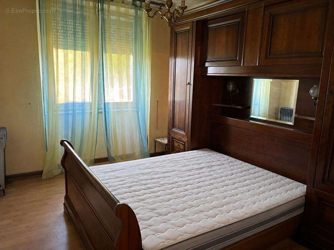 Maison de caractère à rénover -130m² Grand terrain Plomelin - photo 6