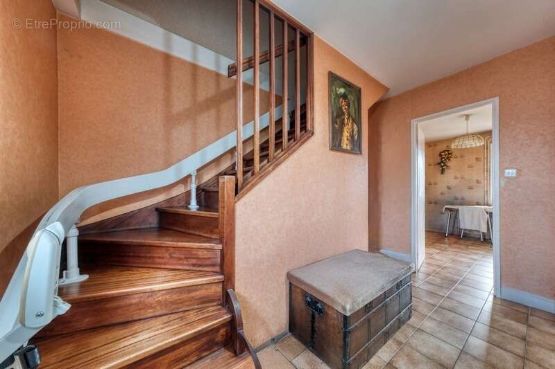 Maison à VILLIERS-SAINT-FREDERIC