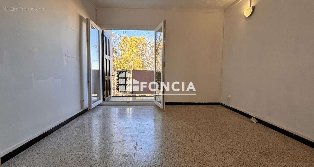 Appartement à MARSEILLE-15E