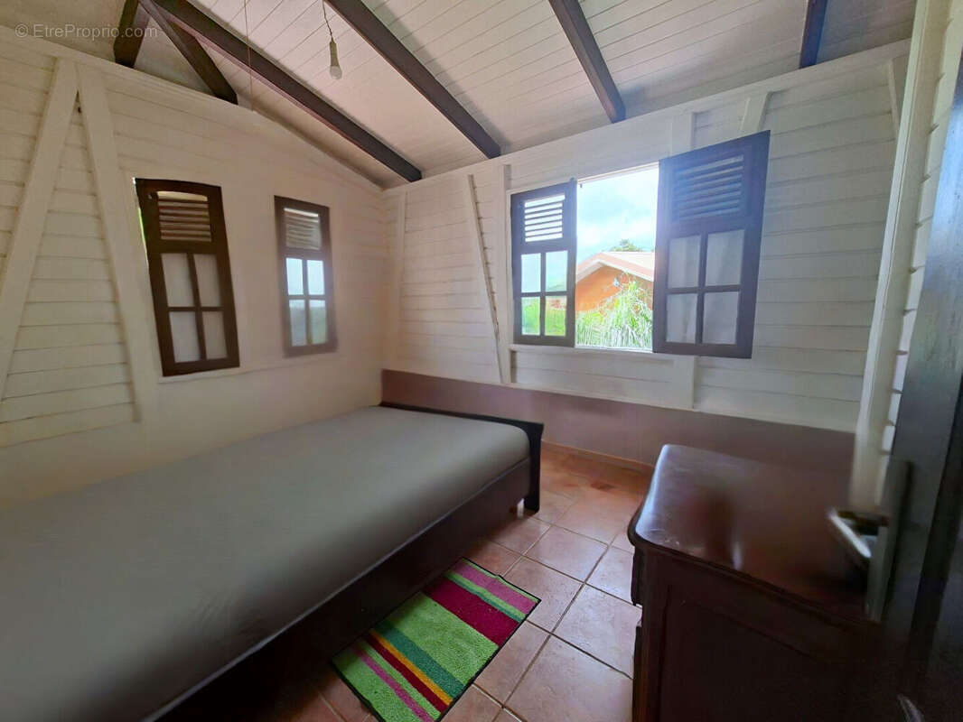 Maison à RIVIERE-PILOTE