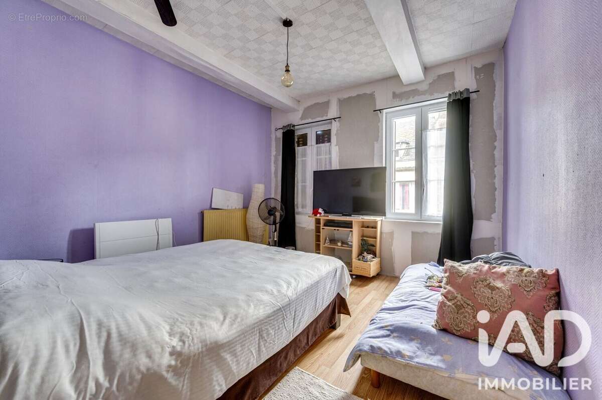 Appartement 139 m² à Givet  - photo 9