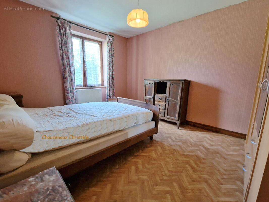 Maison  8 pièce(s) - photo 13