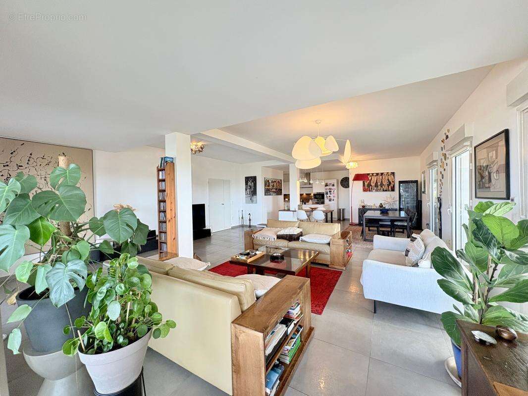 Appartement à LA ROCHELLE