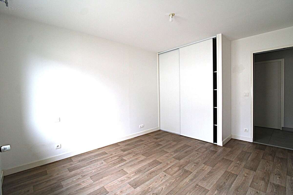 Maison 118 m² à Langueux  - photo 5