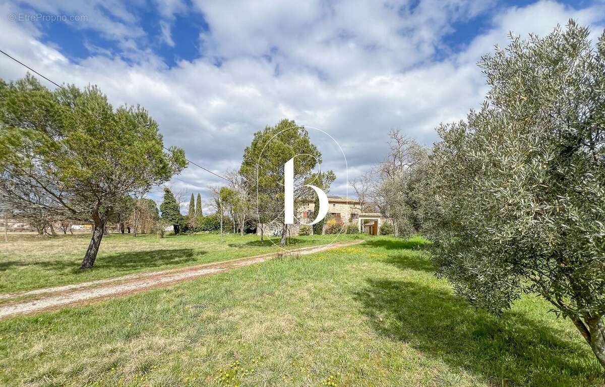 Maison à GOUDARGUES