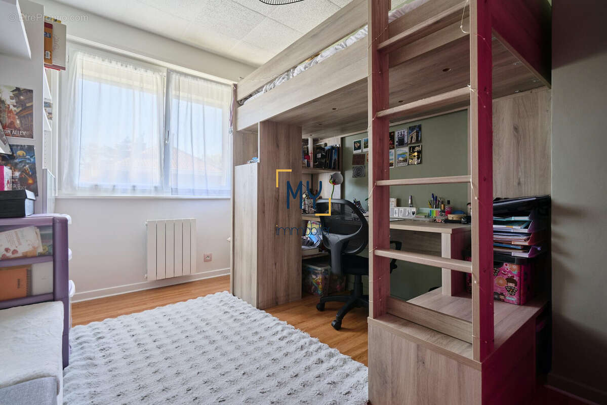CHAMBRE 2/3 - Maison à vendre - 4 pièces - 86 m² - Saint-André-Lez-Lille (avec jardin) - Maison à SAINT-ANDRE-LEZ-LILLE