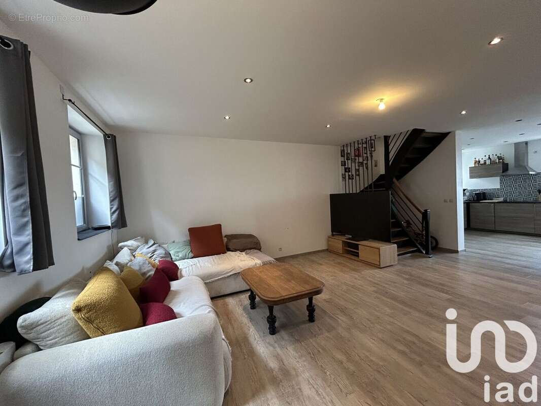 Photo 3 - Maison à CHATILLON-SUR-MARNE