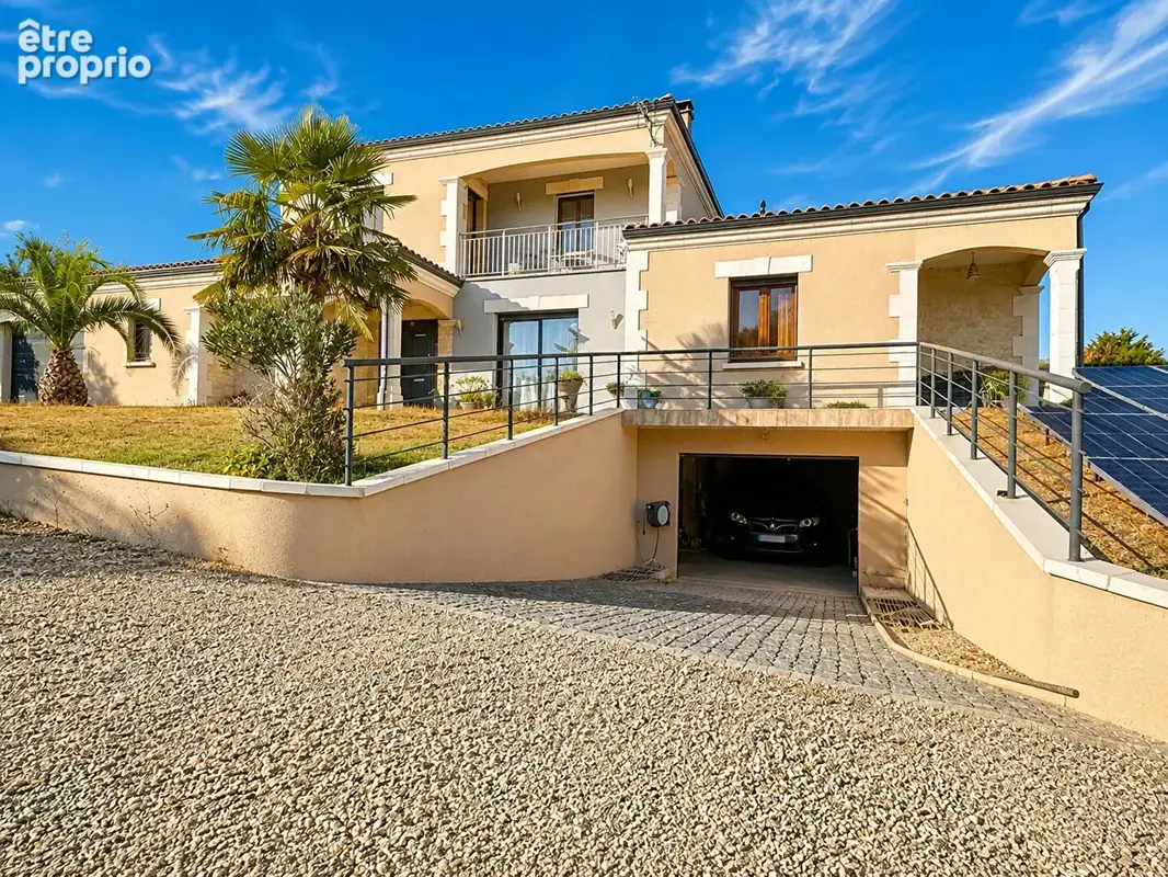 Maison à ANAIS