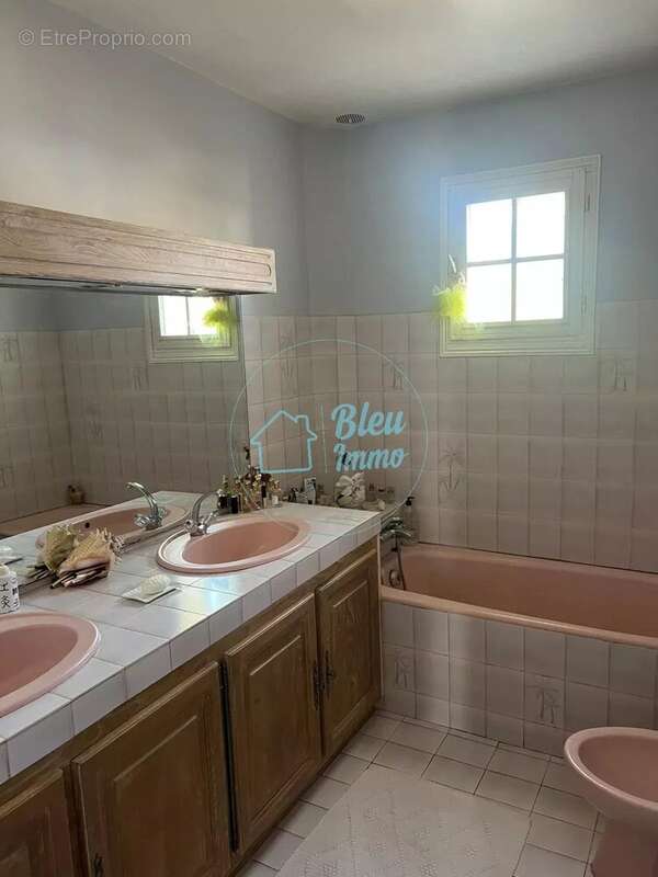 Milhaud villa t4 112m² / 574 m² de terrain avec piscine - photo 9