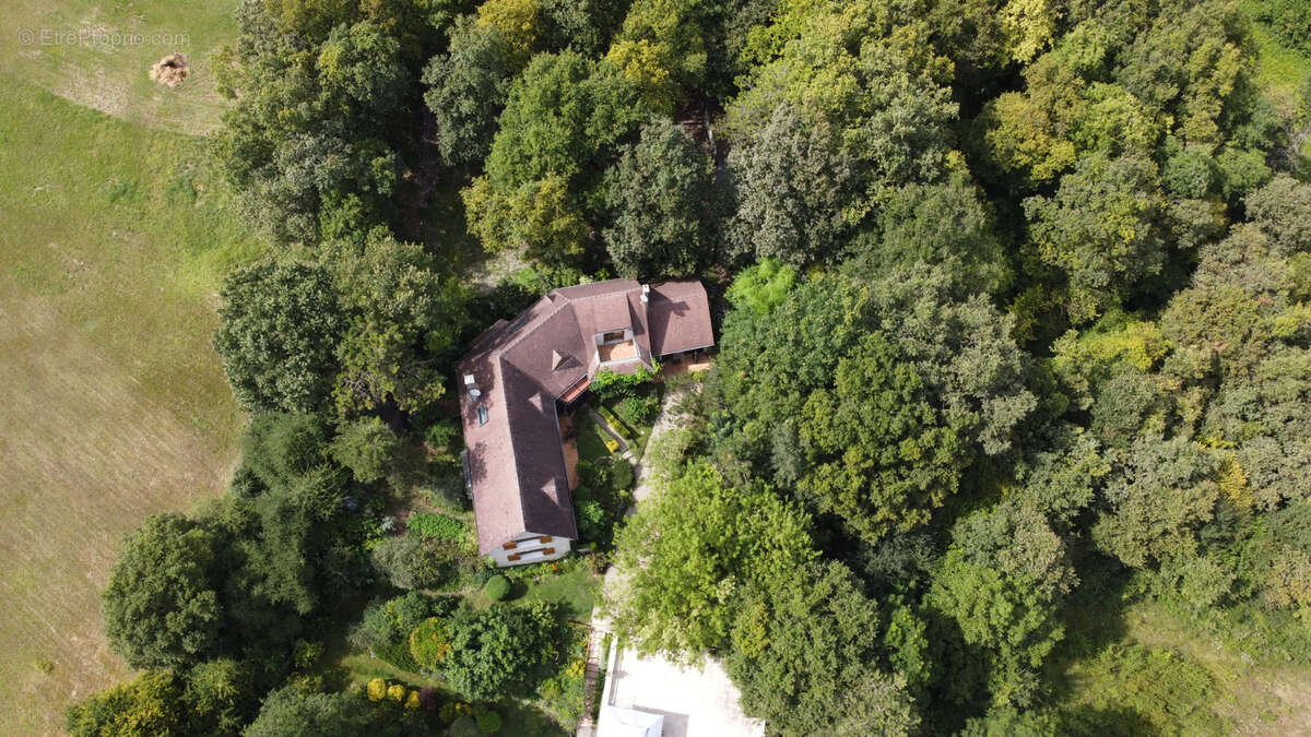 Maison à LA SAULSOTTE