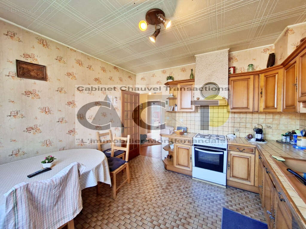 Maison à CLERMONT-FERRAND