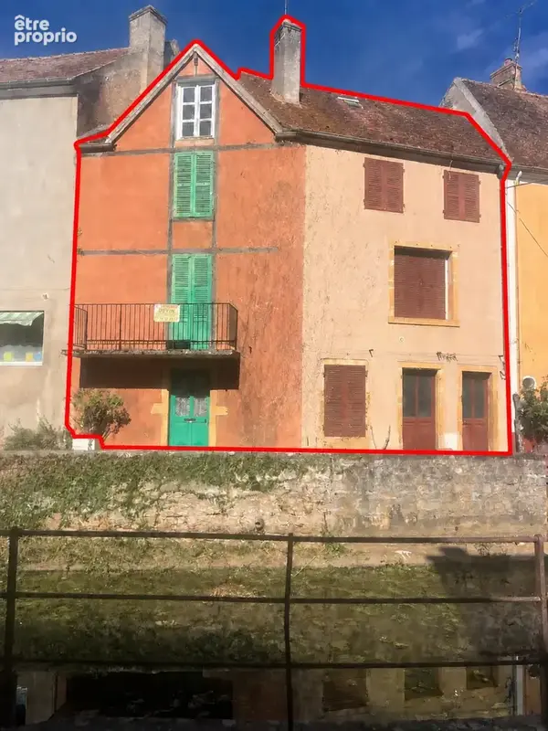 Maison à CHAROLLES