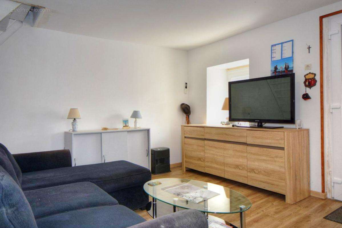 Maison 2 chambres, 74 m2, pompe à chaleur et panneaux photovoltaïques - photo 8