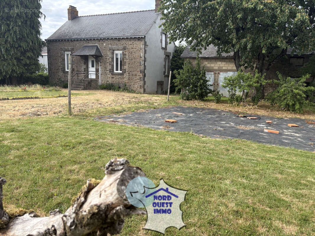 Maison à OISSEAU