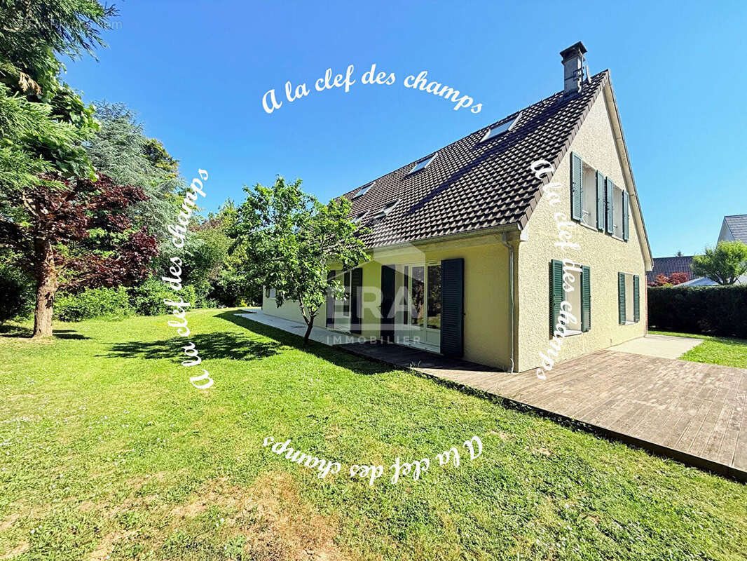 Maison à GIF-SUR-YVETTE