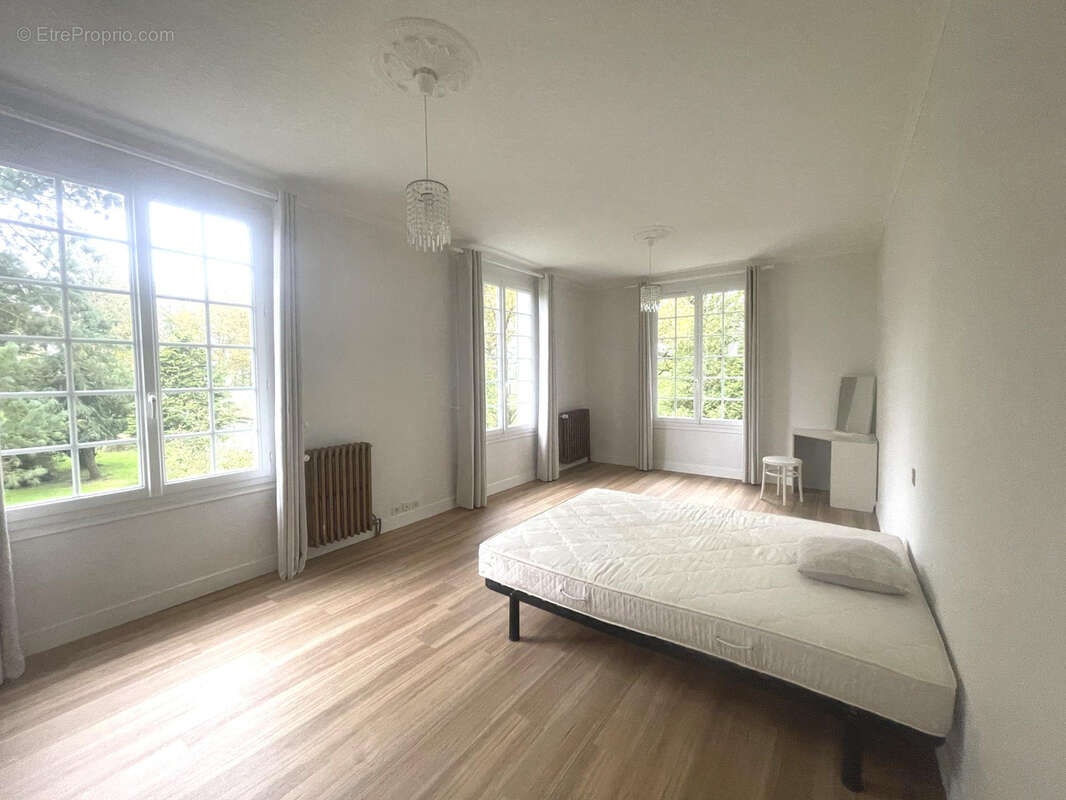 Maison à BRETEUIL