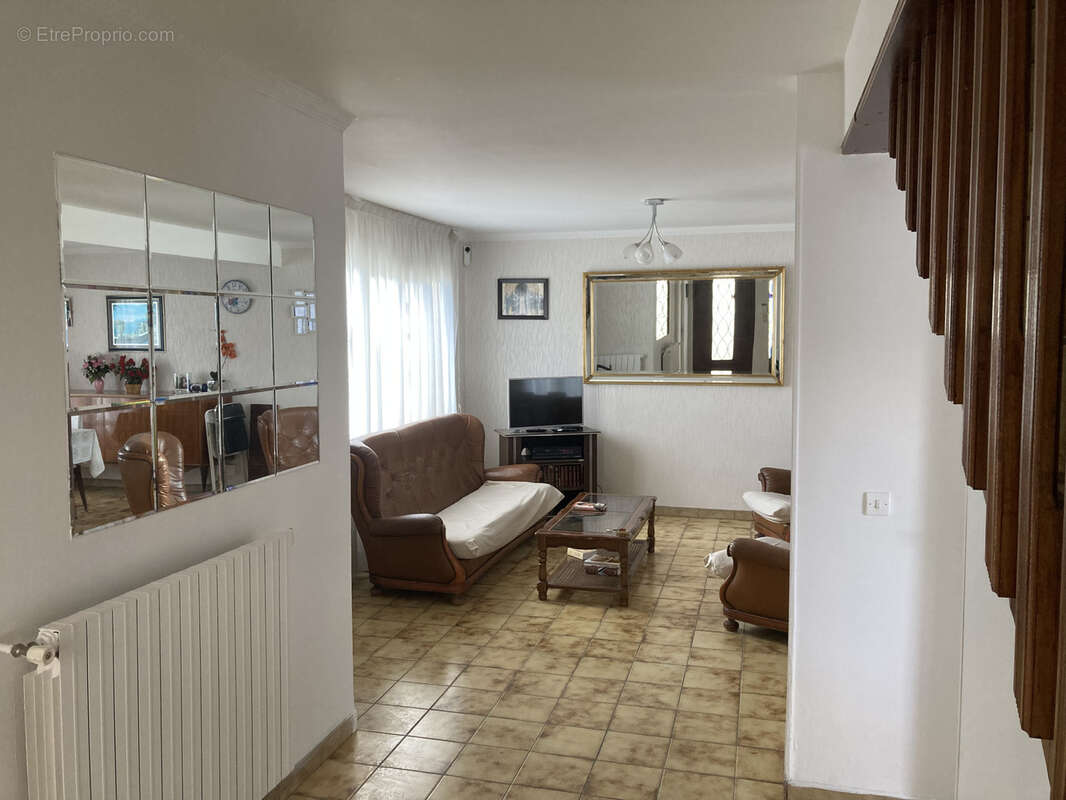 Maison à GARGES-LES-GONESSE