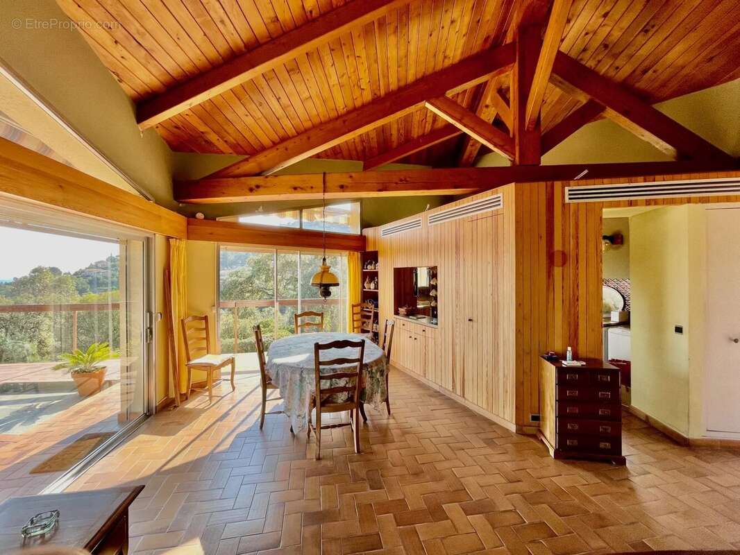 Maison à CAVALAIRE-SUR-MER