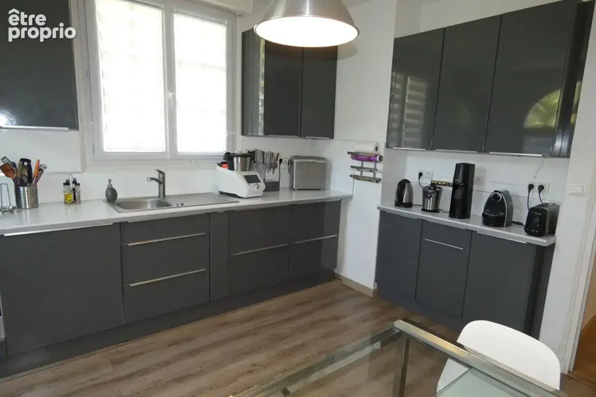 Belle maison 5 chambres - parfait état - proche commerces et écoles à pied - photo 3