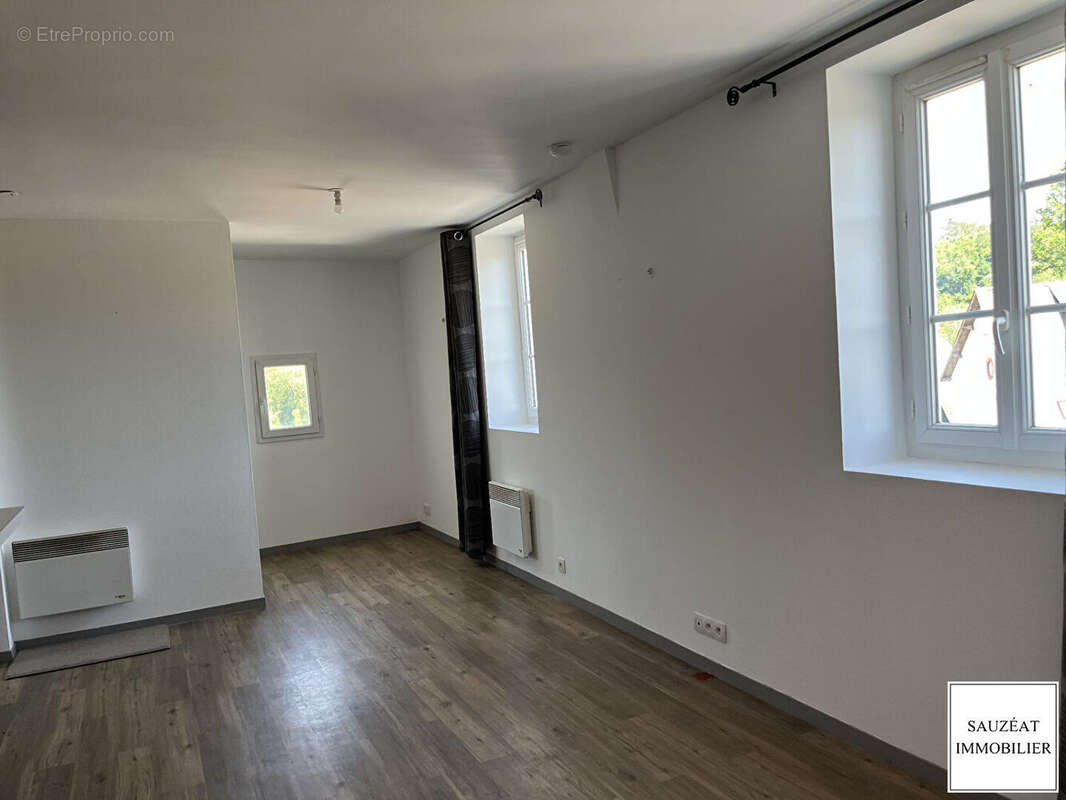 "Immeuble" 1 Commerce et 3 Appartements Touraine CVDL - photo 9