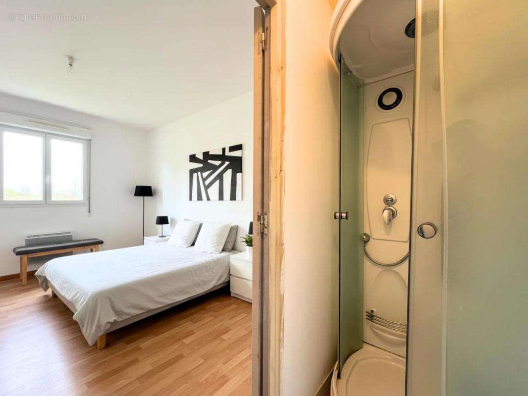 Maison à LA MEAUGON