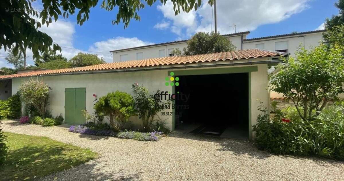 Maison à CHATEAUNEUF-SUR-CHARENTE