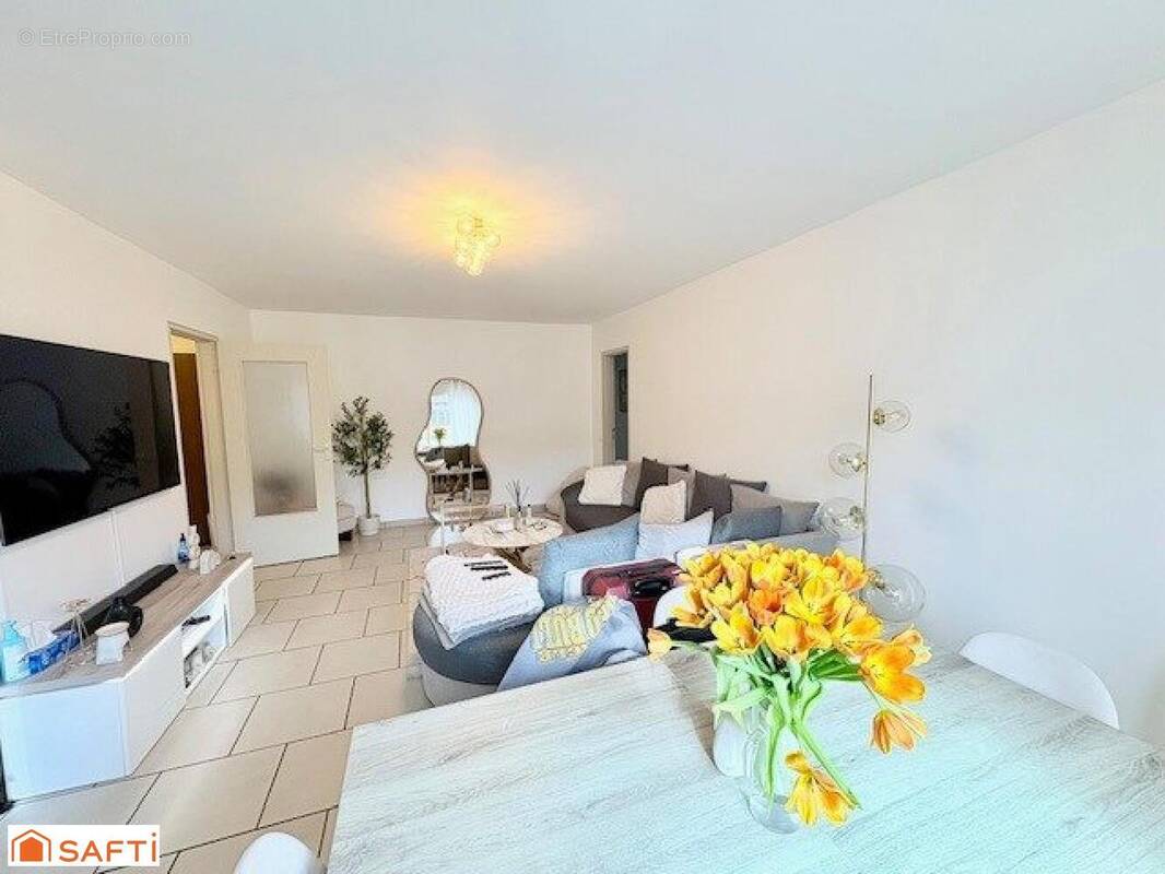 Photo 1 - Appartement à VALENCIENNES