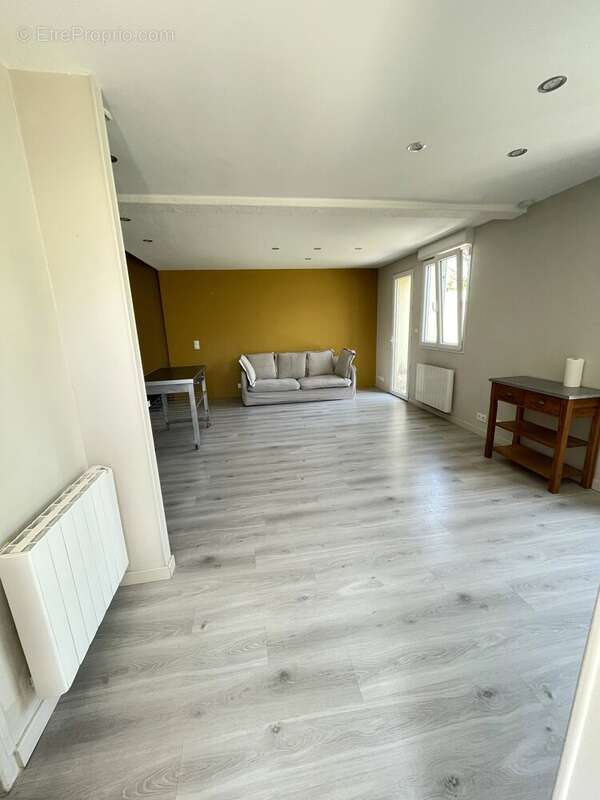 Maison de caractere renovee avec garage -  centre ville de bergerac. - photo 7